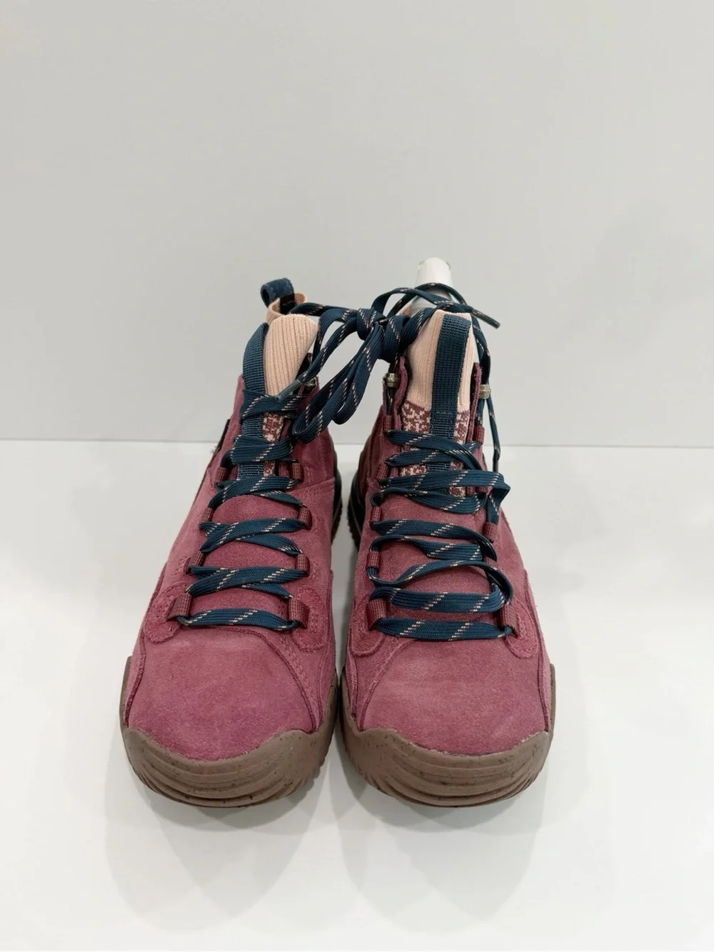 The North Face Women's Waterproof Boots Back-To-Berkeley III Textile